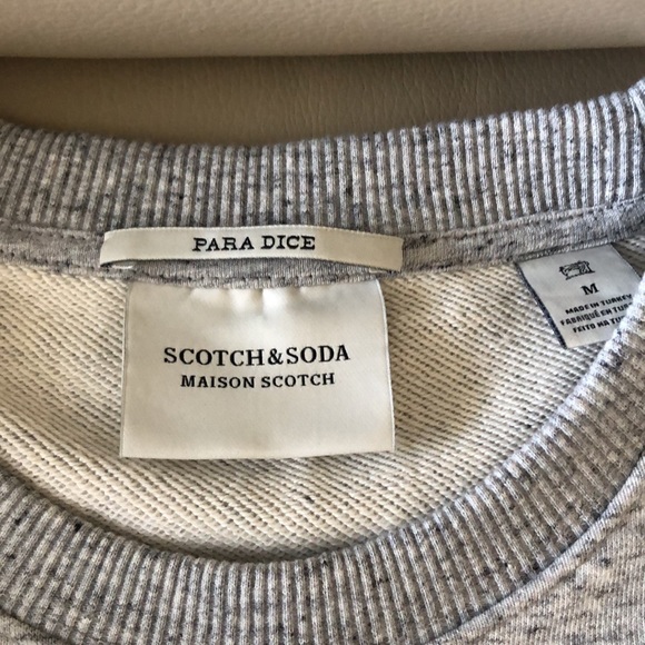 BEAUTIFUL MAISON SCOTCH EMBROIDERED FLORAL SWEATSHIRT. - Picture 5 of 9